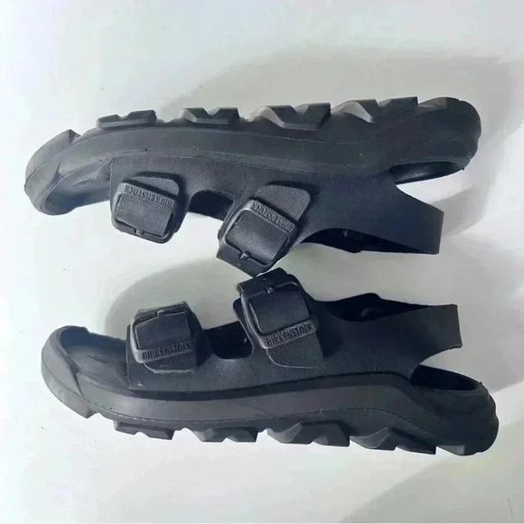 Birkenstock‎ black rugged soles leather kids c13 buckle slides sandals unisex - Picture 6 of 6